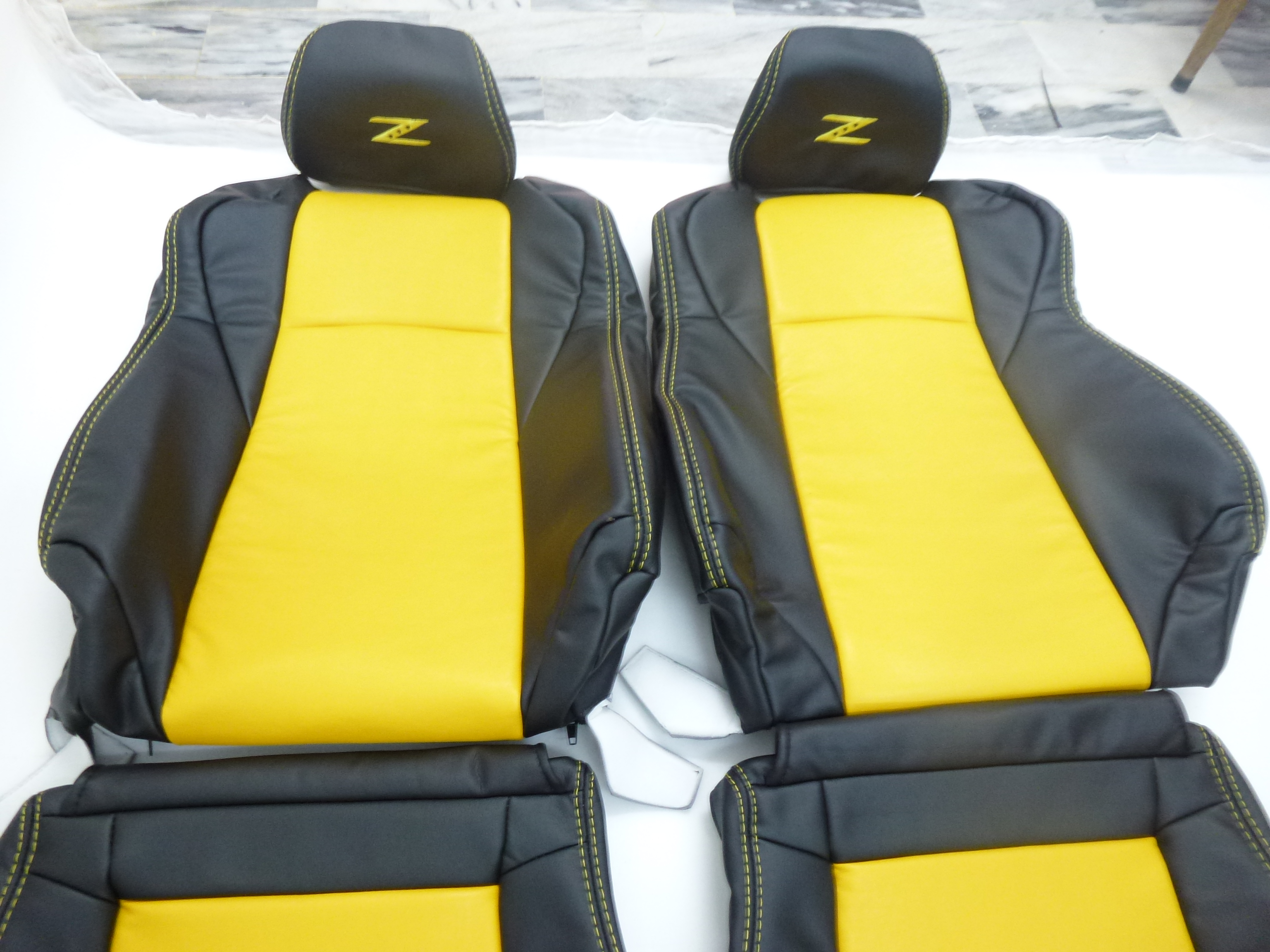 20022008 NISSAN 350Z SYNTHETIC LEATHER SEAT COVERS IN BLACK/YELLOW Interior Innovation