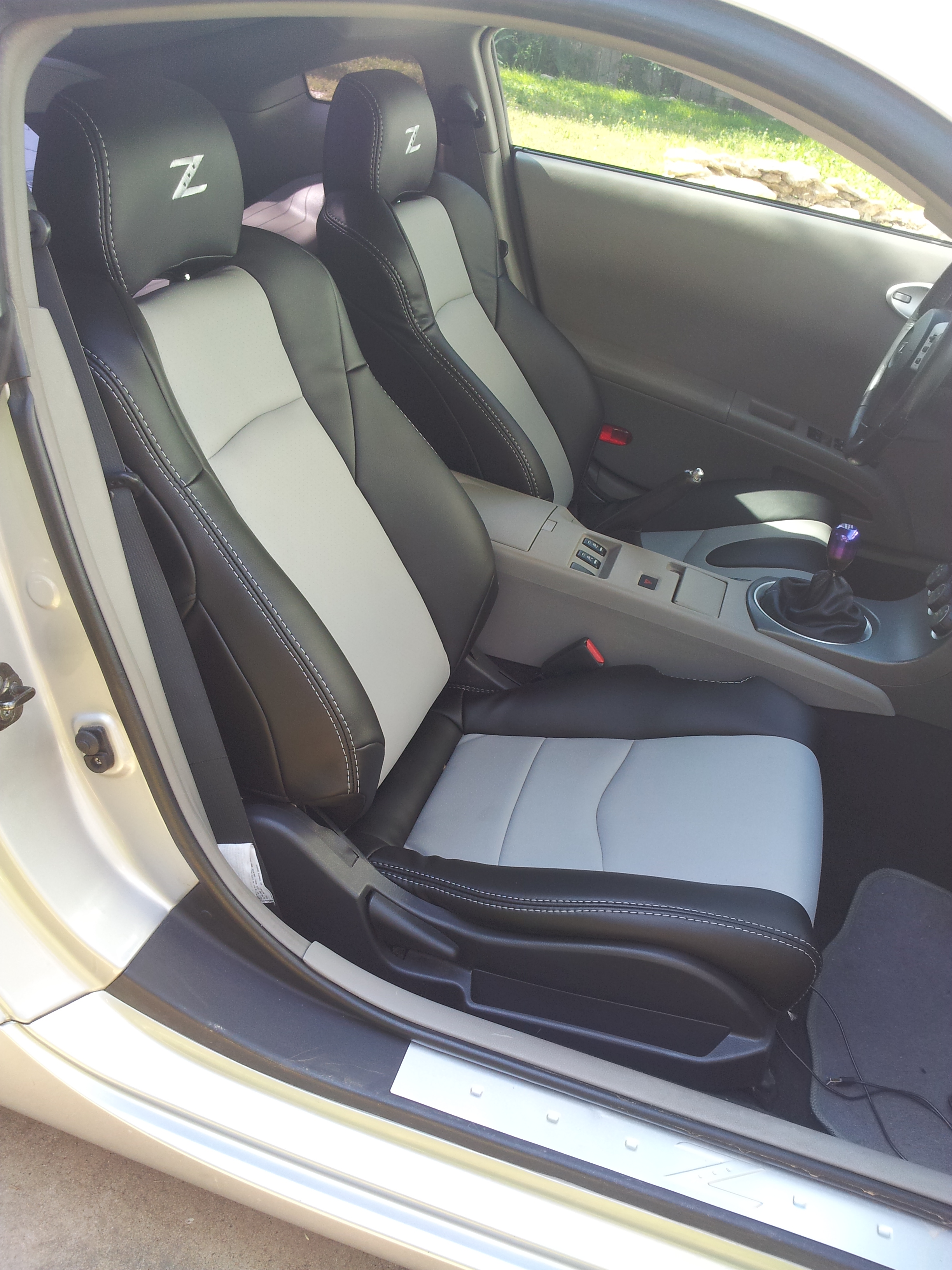 200208 NISSAN 350Z SYNTHETIC LEATHER COVERS (CUSTOM ORDERS) Interior Innovation