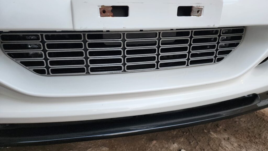 Nissan 300ZX JSPEC Style Front Bumper Grille – Interior Innovation