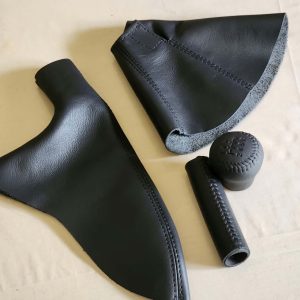 1993.5-1999 TOYOTA SUPRA MKIV GENIUNE LEATHER 6 SPEED SHIFT KNOB & BOOTS & E-Brake Handle